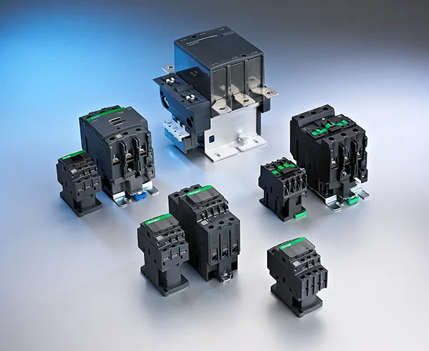 Moulded case circuit breakers